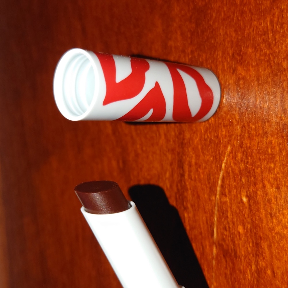 NEW Clinique x Kate Spade Black Honey Tinted Lip Balm